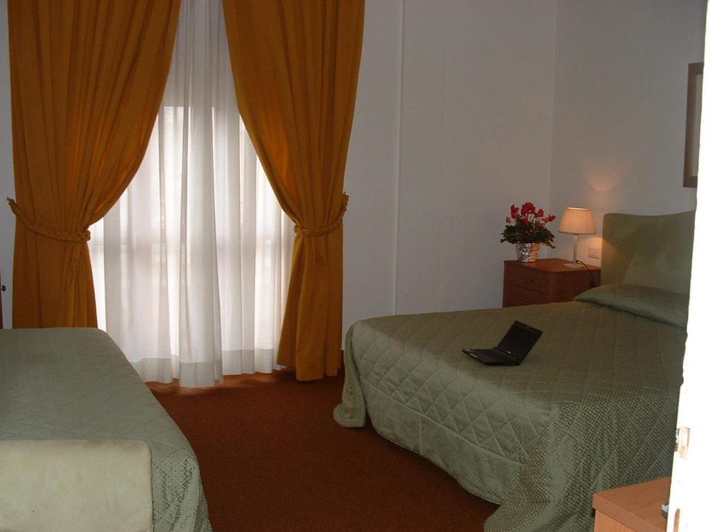 Hotel Barberino Barberino di Mugello Phòng bức ảnh